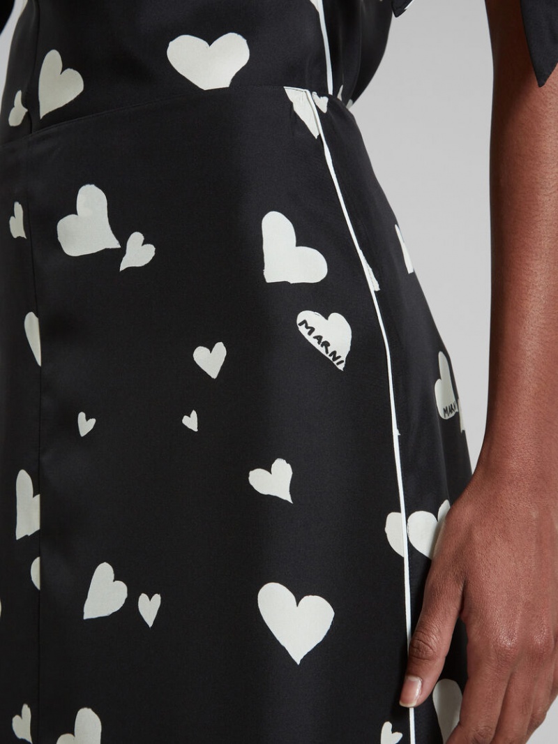 Marni Flared Silk Skirt With Bunch Of Hearts Print Zwart | FBEUI39371