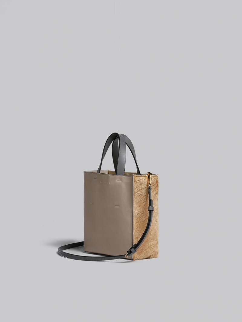 Marni Museo Soft Mini Bag Long-hair Calfskin Lichtbruin Beige Grijs | BEJVR65699